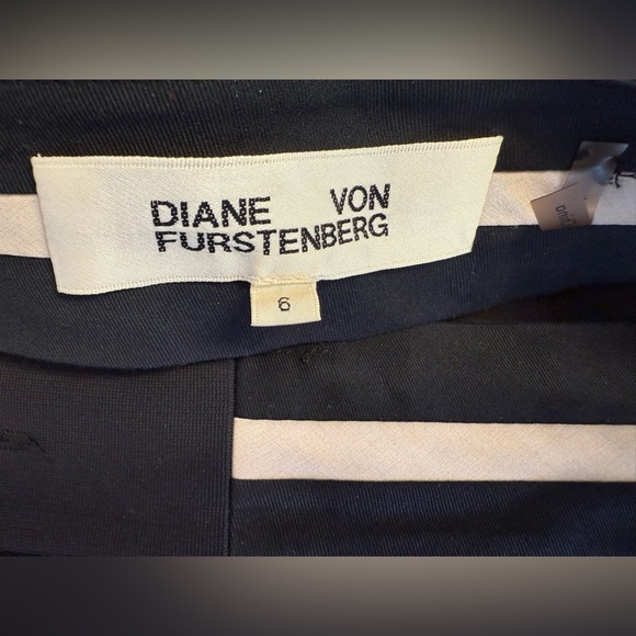 Diane Von Furstenberg Black Dress Pants Women’s Size 6 - Picture 9 of 9